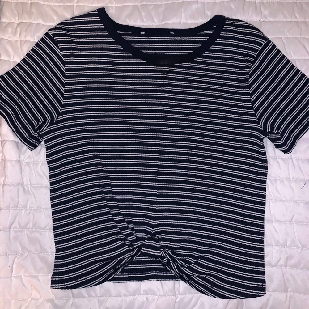 American eagle striped shirt
